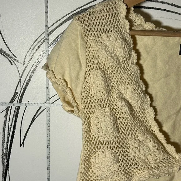 Nicole by Nicole Miller Crocheted Cropped Short Sleeve Sweater w/Tie, Size Lar - Picture 4 of 7